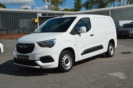 Opel Combo 104.000 km 10.490 &euro; Nürnberg 90469