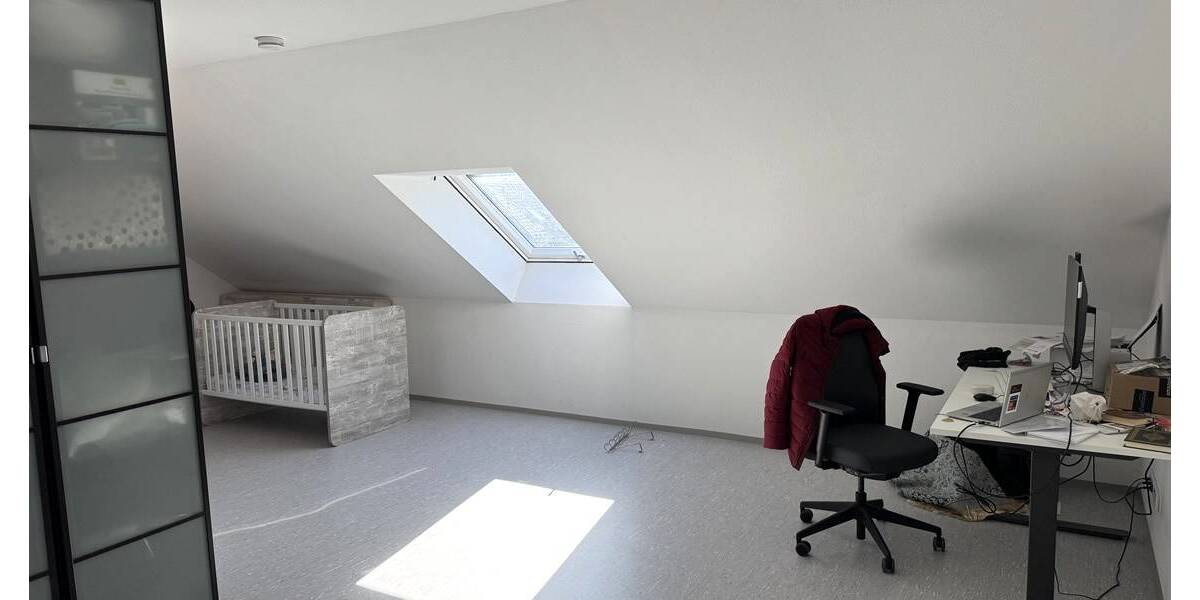 Mehrfamilienhaus, Wohnhaus Erlangen In der Reuth - 5 Zimmer, 153 m&sup2;, 1.950&euro; | Angebot:26512878