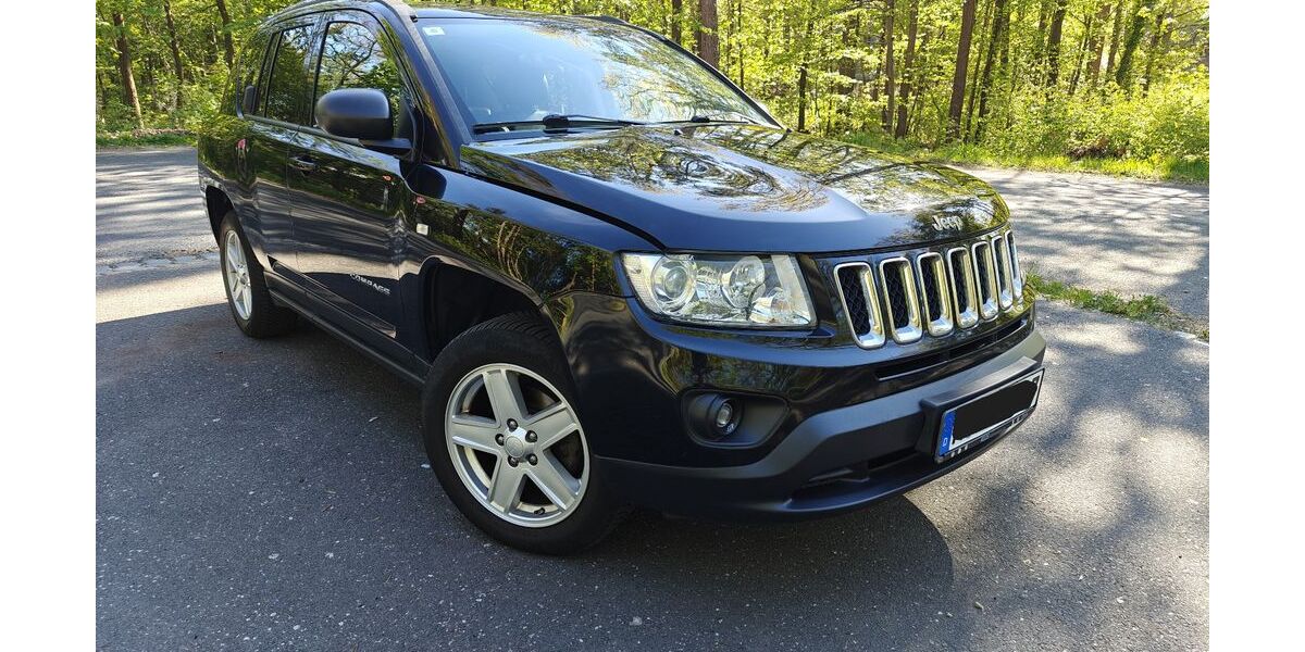 Jeep Compass 102.000 km 8.300 &euro; Nürnberg 90439