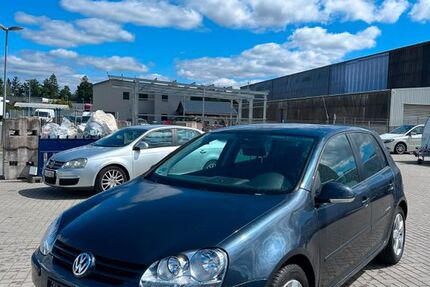VW Golf 194.572 km 2.490 &euro; Schwarzenbruck 90592