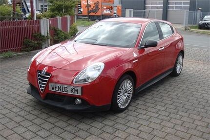 Alfa Romeo Giulietta 82.000 km 10.900 &euro; Fürth 90763
