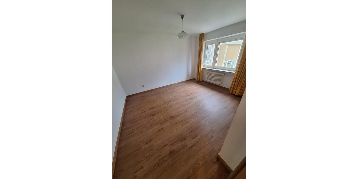 Etagenwohnung Nürnberg Zerzabelshof - 2 Zimmer, 60 m&sup2;, 750&euro; | Angebot:25542999
