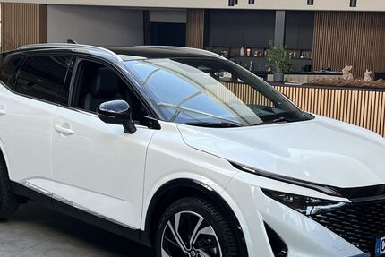 Nissan Qashqai 10.704 km 29.440 &euro; Cadolzburg bei Nürnberg 90556