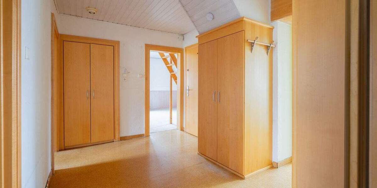 Etagenwohnung Nürnberg Zerzabelshof - 6 Zimmer, 112 m&sup2;, 399.000&euro; | Angebot:24498921