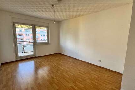 Wohnung zum Kaufen in Nürnberg 225.000 € 58 m² 2 zimmer