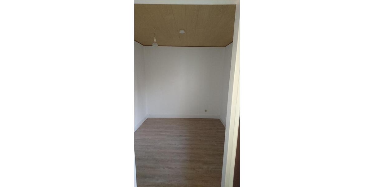 Etagenwohnung Oberasbach - 2.5 Zimmer, 55 m&sup2;, 170.000&euro; | Angebot:24474035