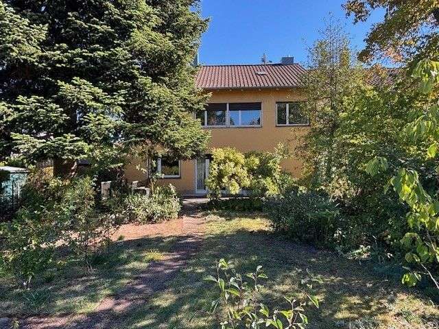 Einfamilienhaus Nürnberg Eibach - 8 Zimmer, 159 m&sup2;, 342.000&euro; | Angebot:27656850