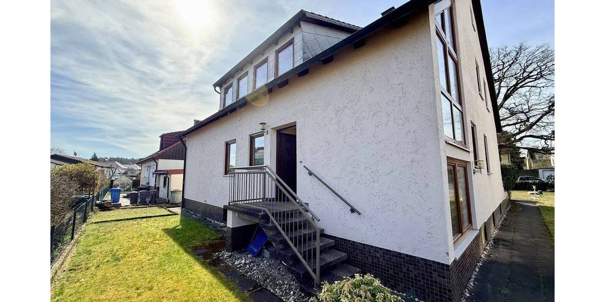 Einfamilienhaus Altdorf bei Nürnberg Röthenbach - 8 Zimmer, 232 m&sup2;, 595.900&euro; | Angebot:26141256
