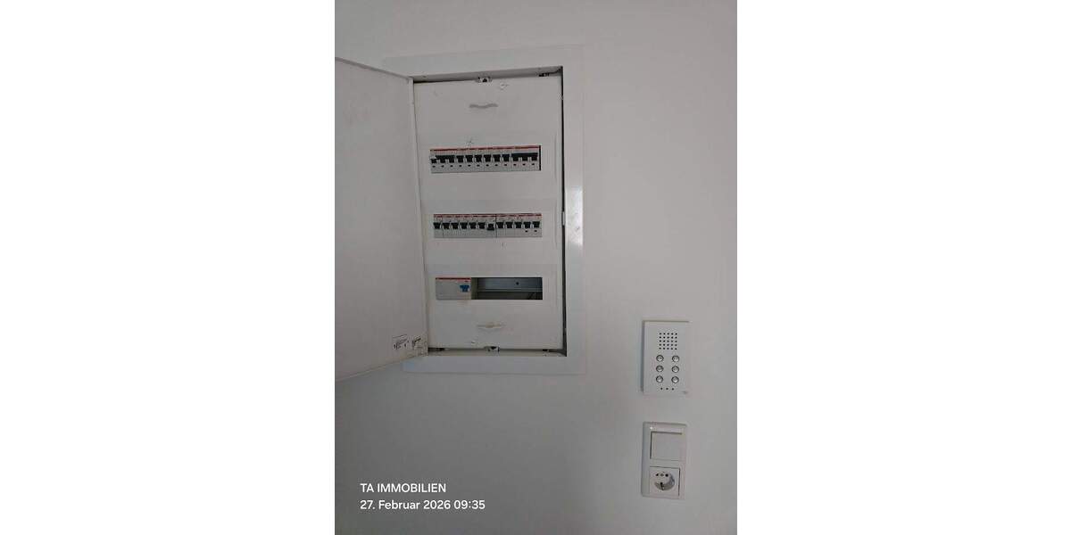 Etagenwohnung Fürth Südstadt - 4 Zimmer, 85 m&sup2;, 310.000&euro; | Angebot:25704416