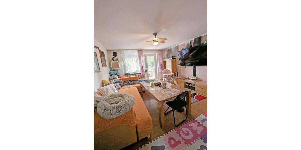 RESERVIERT: Tolle Lage in Feucht - ruhig und verkehrsgünstig 2 zimmer