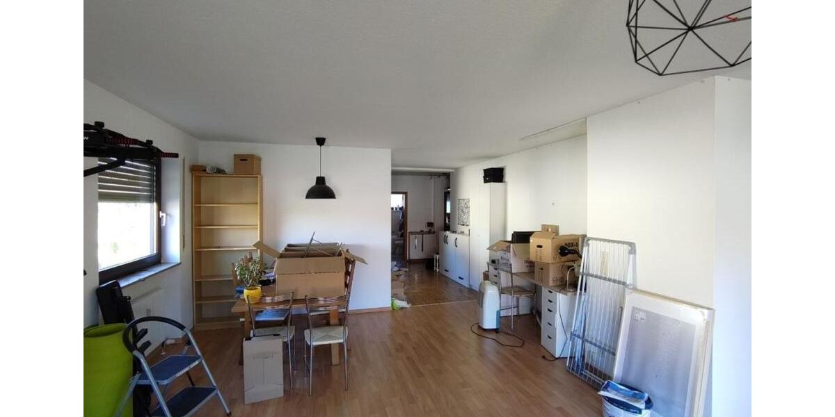 Etagenwohnung Buckenhof - 3 Zimmer, 86 m&sup2;, 860&euro; | Angebot:26490398