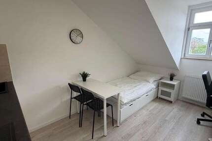 Wohnung Erlangen Innenstadt - 1 Zimmer, 15 m&sup2;, 610&euro; | Angebot:26884250