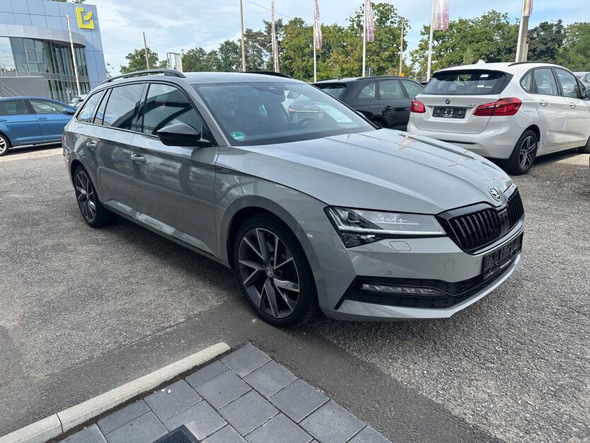 Skoda Superb 89.000 km 30.799 € Fürth bei Nürnberg 90763