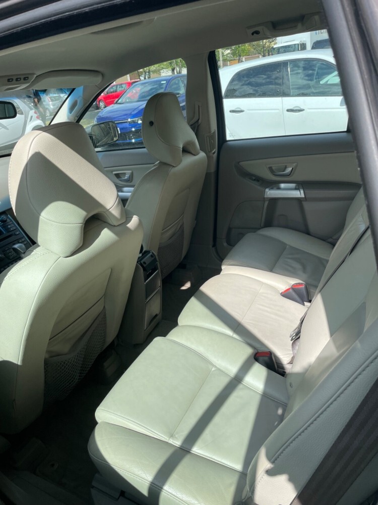 Volvo XC90 274.050 km 4.680 € Fürth 90744