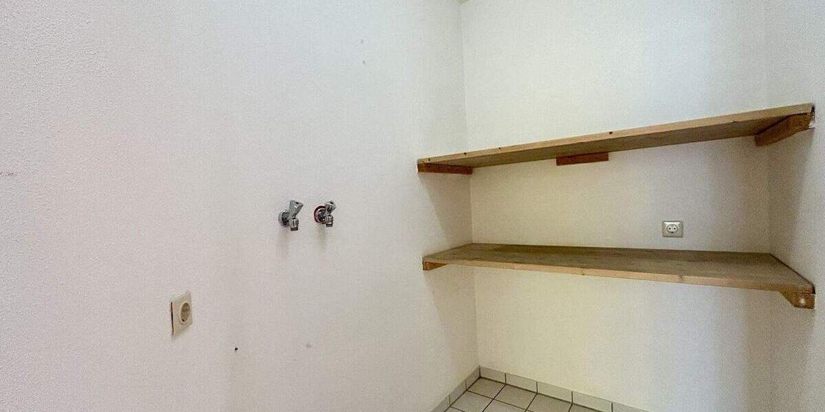 Moderne und helle 4-Zimmer-ETW, in familienfreundlicher Lage von Erlangen-Büchenbach 4 zimmer