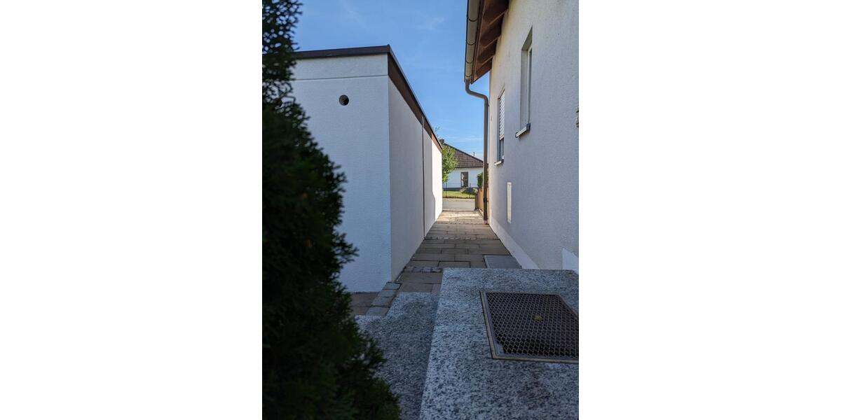 Röttenbach- Perfekt für Familien- attraktive Lage, großer Garten 5 zimmer