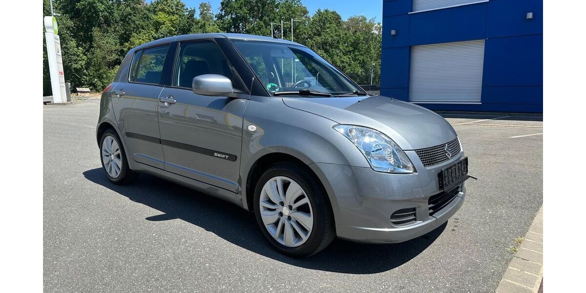 Suzuki Swift 92.000 km 3.999 &euro; Schwabach 91126