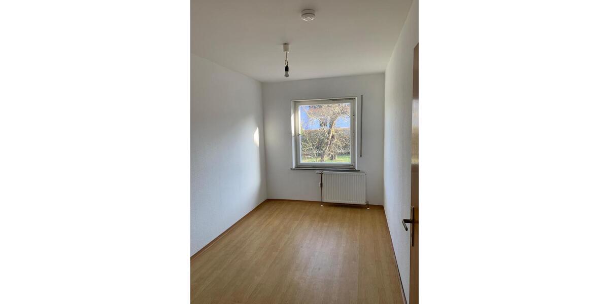 Erdgeschoßwohnung Schwarzenbruck - 3.5 Zimmer, 77 m&sup2;, 750&euro; | Angebot:25767096