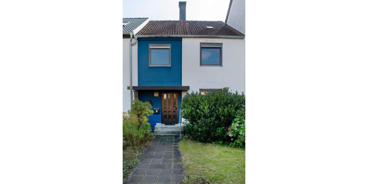 Reihenhaus in Top-Lage: großzügige Ausbaureserve im Dachgeschoss, leerstehend und provisionsfrei! 5 zimmer