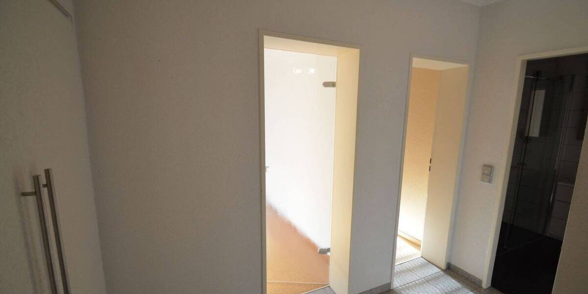 Etagenwohnung Schwabach Forsthof - 4 Zimmer, 90 m&sup2;, 290.000&euro; | Angebot:26695203