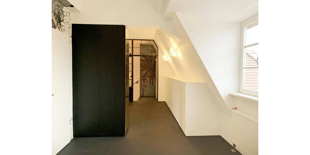 Etagenwohnung Nürnberg Glockenhof - 3 Zimmer, 134 m&sup2;, 2.449&euro; | Angebot:26257773