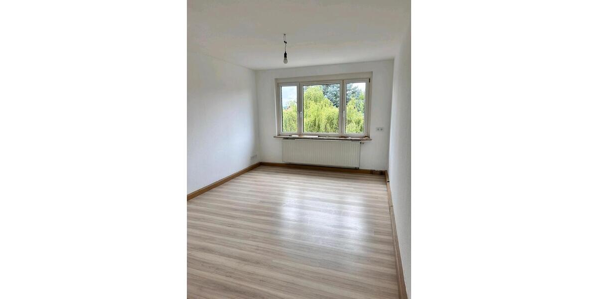 Etagenwohnung Allersberg Eismannsdorf - 3 Zimmer, 70 m&sup2;, 390&euro; | Angebot:26422238