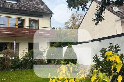 DHH in Erlangen-Frauenaurach...Hier das Besondere! - Zwei Wohneinheiten in einem Haus 5 zimmer