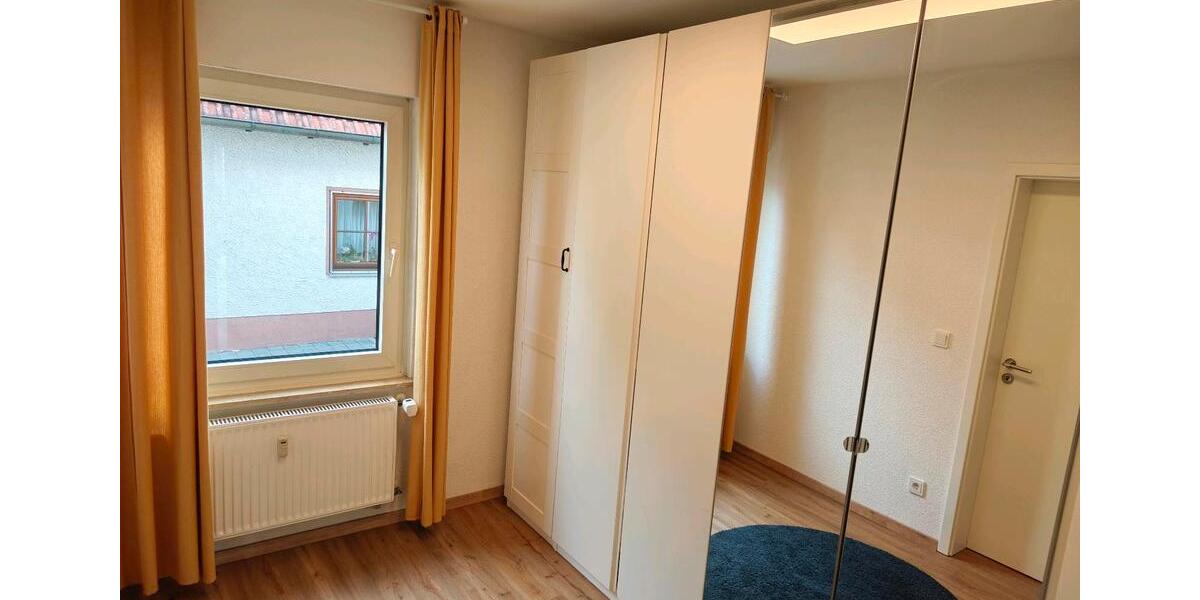 Erdgeschoßwohnung Schwabach - 4 Zimmer, 100 m&sup2;, 1.290&euro; | Angebot:27607556