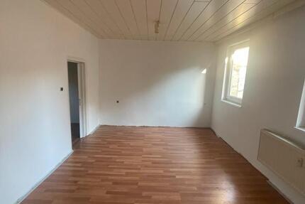 Wohnung Fürth Altstadt - 1 Zimmer, 35 m&sup2;, 90&euro; | Angebot:25281024