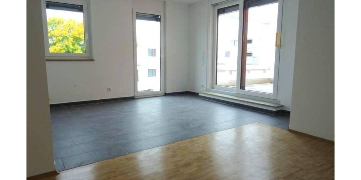 Etagenwohnung Nürnberg Großreuth b Schweinau - 3 Zimmer, 100 m&sup2;, 1.410&euro; | Angebot:26853031