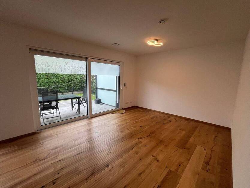 NEUBAU 2023! 3-Zimmer-Wohnung mit Gartenanteil in Fürth-Stadeln