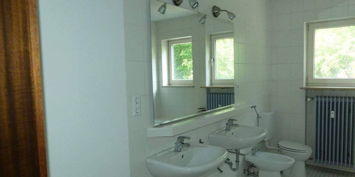 Etagenwohnung Forchheim - 4 Zimmer, 130 m&sup2;, 1.299&euro; | Angebot:26894791