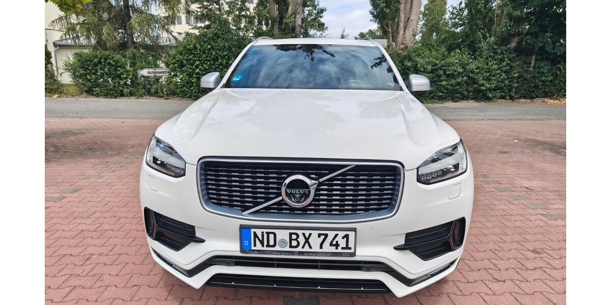 Volvo XC90 111.453 km 39.999 &euro; Fürth 90762