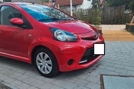 Toyota Aygo (X) 137.000 km 2.700 &euro; Nürnberg 90429