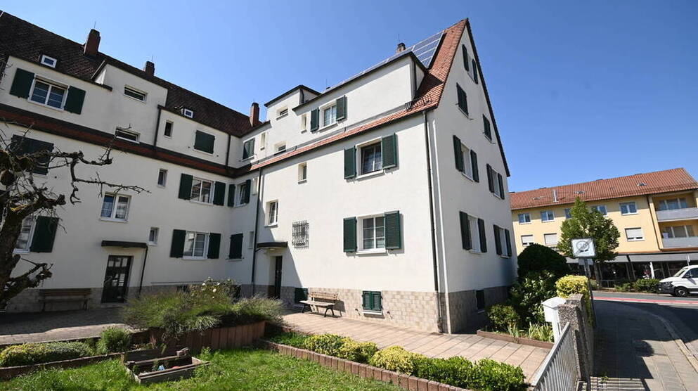 Top Investment vor den Toren Nürnbergs! Wohnensemble mit 10 Einheiten in Stein