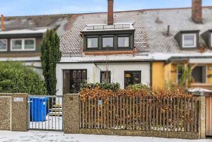 Haus Nürnberg Erlenstegen - 3 Zimmer, 112 m&sup2;, 455.000&euro; | Angebot:25449715