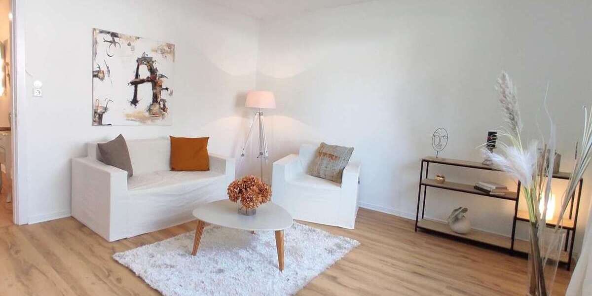 Haus zum Kaufen in Erlangen 699.000 € 115 m² 5 zimmer