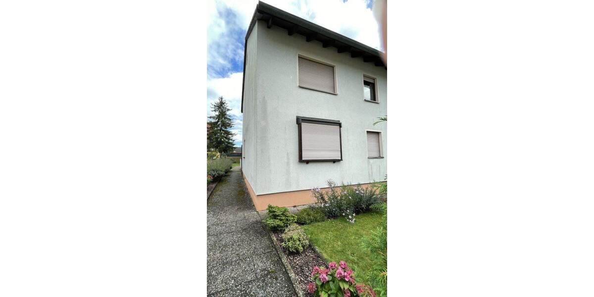 Mehrfamilienhaus, Wohnhaus Röthenbach - 3 Zimmer, 89 m&sup2;, 325.000&euro; | Angebot:25779738