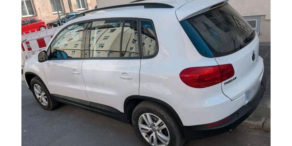 VW Tiguan 113.504 km 9.400 &euro; Nürnberg 90431