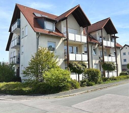 schön geschnittene EG-3- Zimmer Wohnung in ruhiger Lage zu vermieten