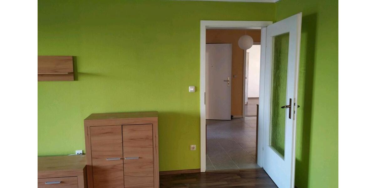 Wohnung von privat - provisionsfrei - zentral + hell + großzügig 4 zimmer