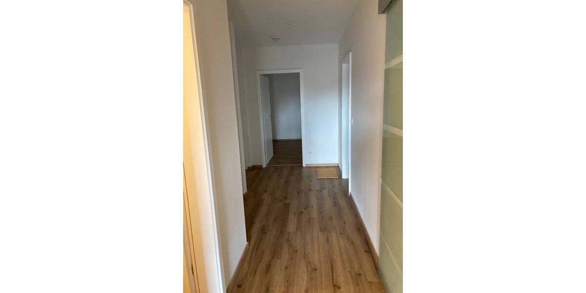 Etagenwohnung Wendelstein - 2 Zimmer, 66 m&sup2;, 859&euro; | Angebot:26220468