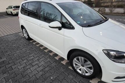 VW Touran 249.244 km 7.800 &euro; Fürth 90768