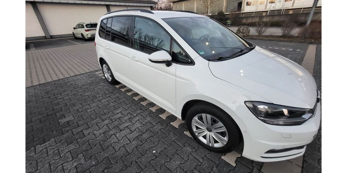 VW Touran 249.244 km 7.800 &euro; Fürth 90768