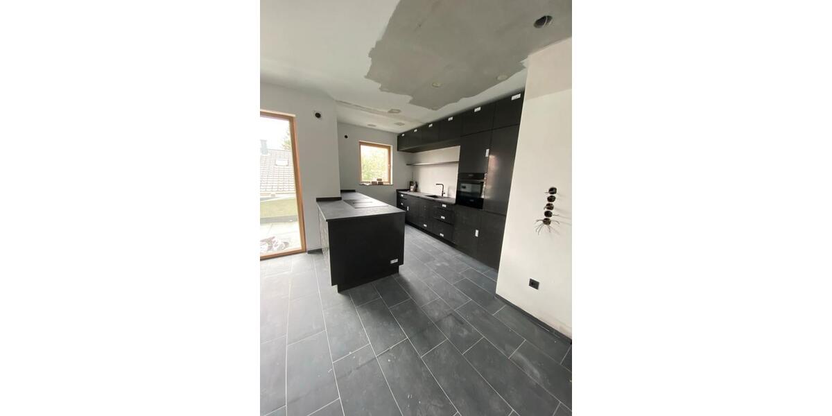 Etagenwohnung Nürnberg Altenfurt - 5.5 Zimmer, 131 m&sup2;, 2.100&euro; | Angebot:27616703