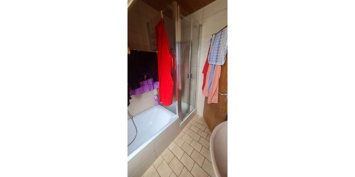 Etagenwohnung Rednitzhembach - 3 Zimmer, 83 m&sup2;, 199.900&euro; | Angebot:25664521