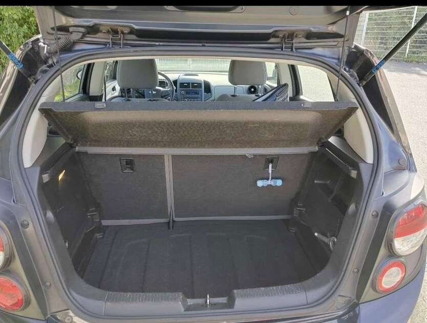 Chevrolet Aveo 106.000 km 3.000 € Eckental 90542