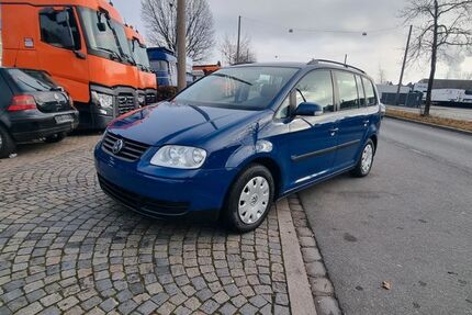 VW Touran 189.000 km 2.100 &euro; Nürnberg 90431