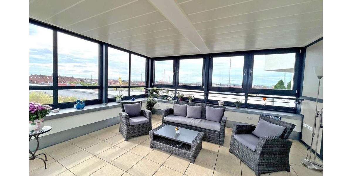 Etagenwohnung Nürnberg Steinbühl - 3 Zimmer, 151 m&sup2;, 2.400&euro; | Angebot:26816229