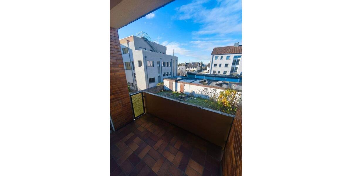 Reihenhaus Zirndorf - 6 Zimmer, 144 m&sup2;, 600.000&euro; | Angebot:27209548
